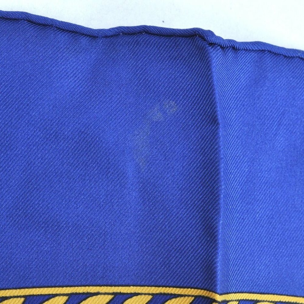 Authentic HERMES Carre 90 Scarf "LA PROMENADE DE LONGCHAMPS" Silk Blue - Picture 11 of 12